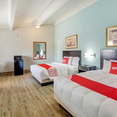 Oyo Hotel Lake Charles La I-10 ภายนอก รูปภาพ